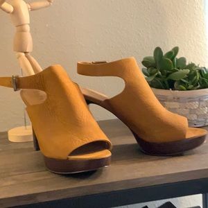 Ralph Lauren Platform Sandals